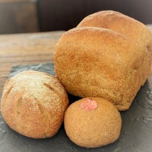 全粒粉100%シリーズの写真