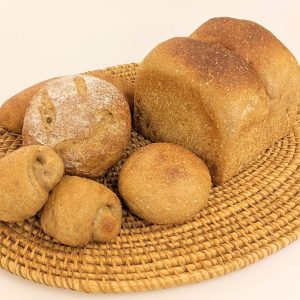 全粒粉１００％ シリーズの写真